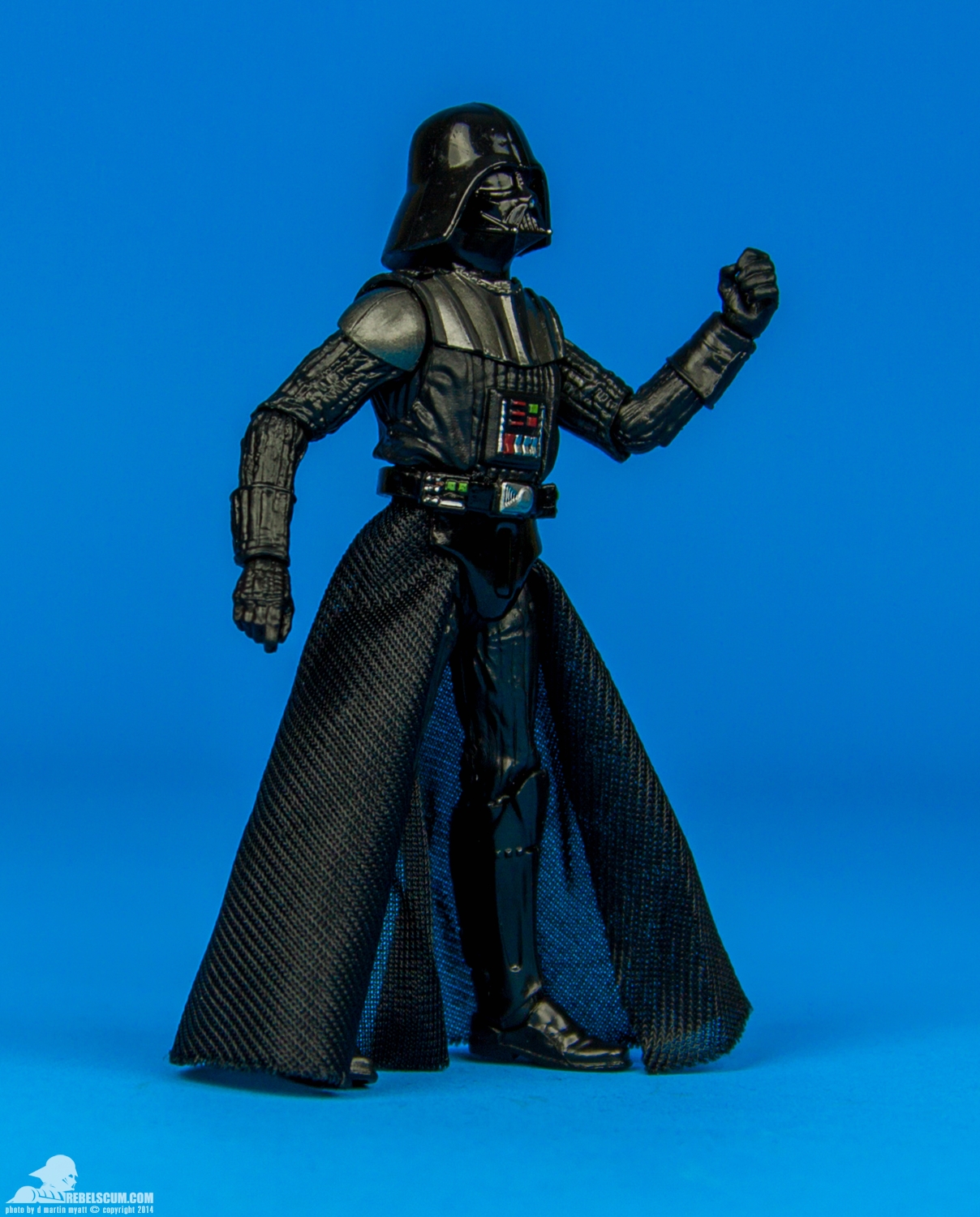 26-Darth-Vader-ROTS-The-Black-Series-Hasbro-010.jpg