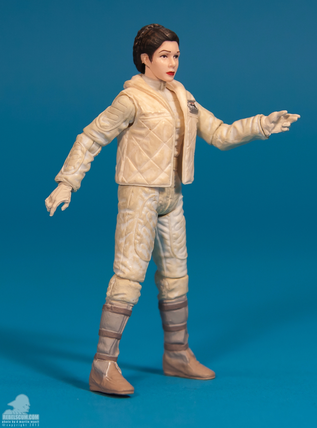 Leia_Hoth_Outfit_Vintage_Collection_TVC_VC02-02.jpg