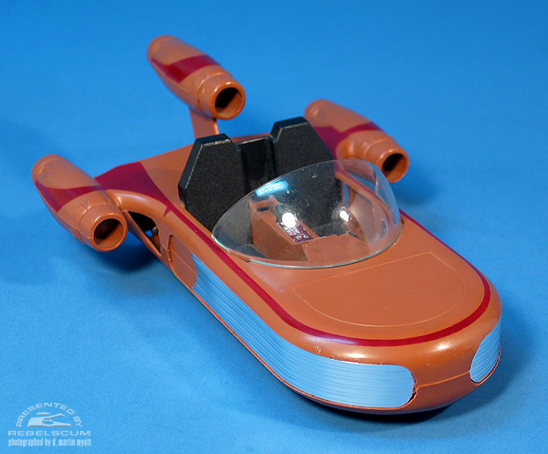 Palitoys' Land Speeder available in the UK