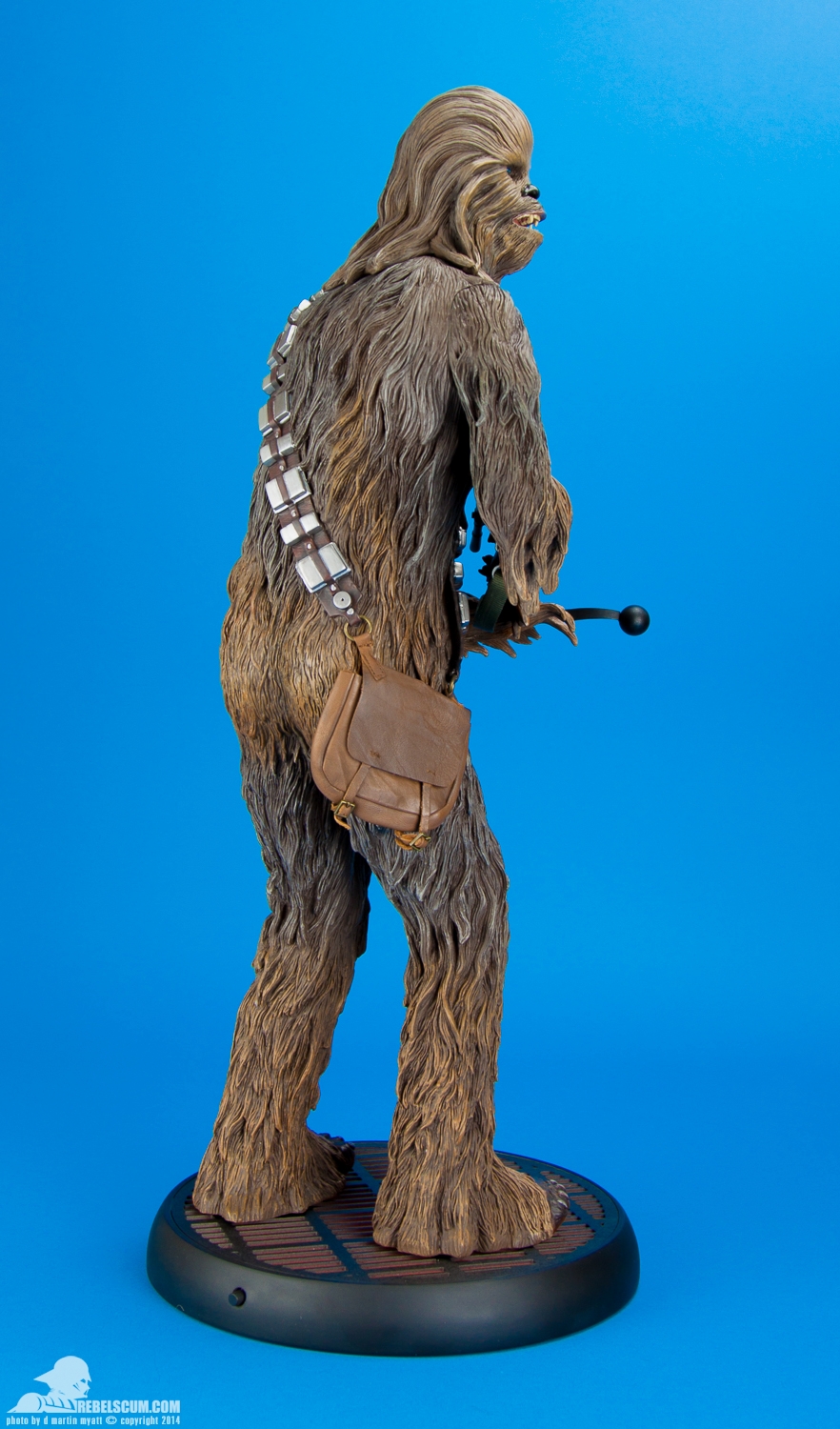 Chewbacca-Premium-Format-Figure-Sideshow-Collectibles-Exclusive-002.jpg