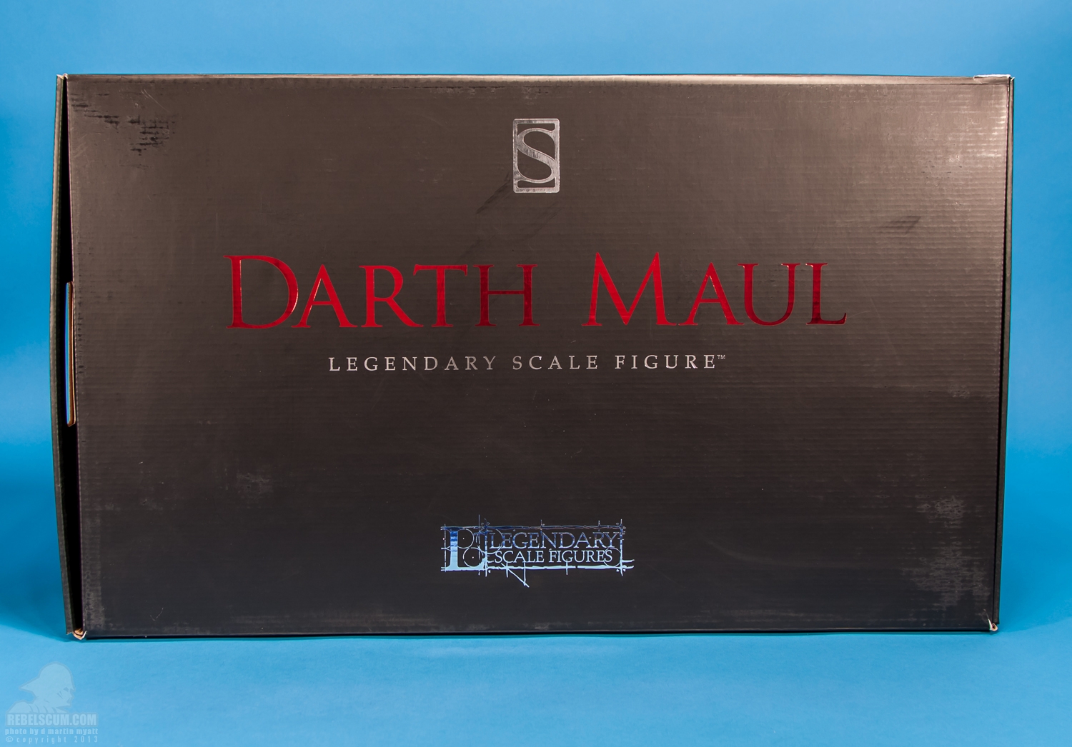 Darth_Maul_Legendary_Scale_Figure_Sideshow_Collectibles-48.jpg