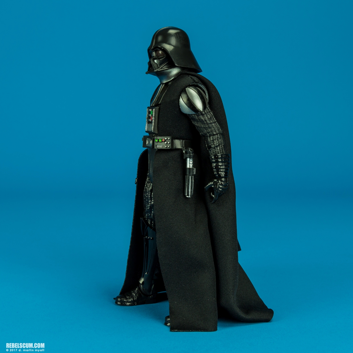 Darth-Vader-43-The-Black-Series-6-inch-Hasbro-007.jpg