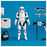 First-Order-Stormtrooper-Deluxe-Amazon-The-Black-Series-013.jpg