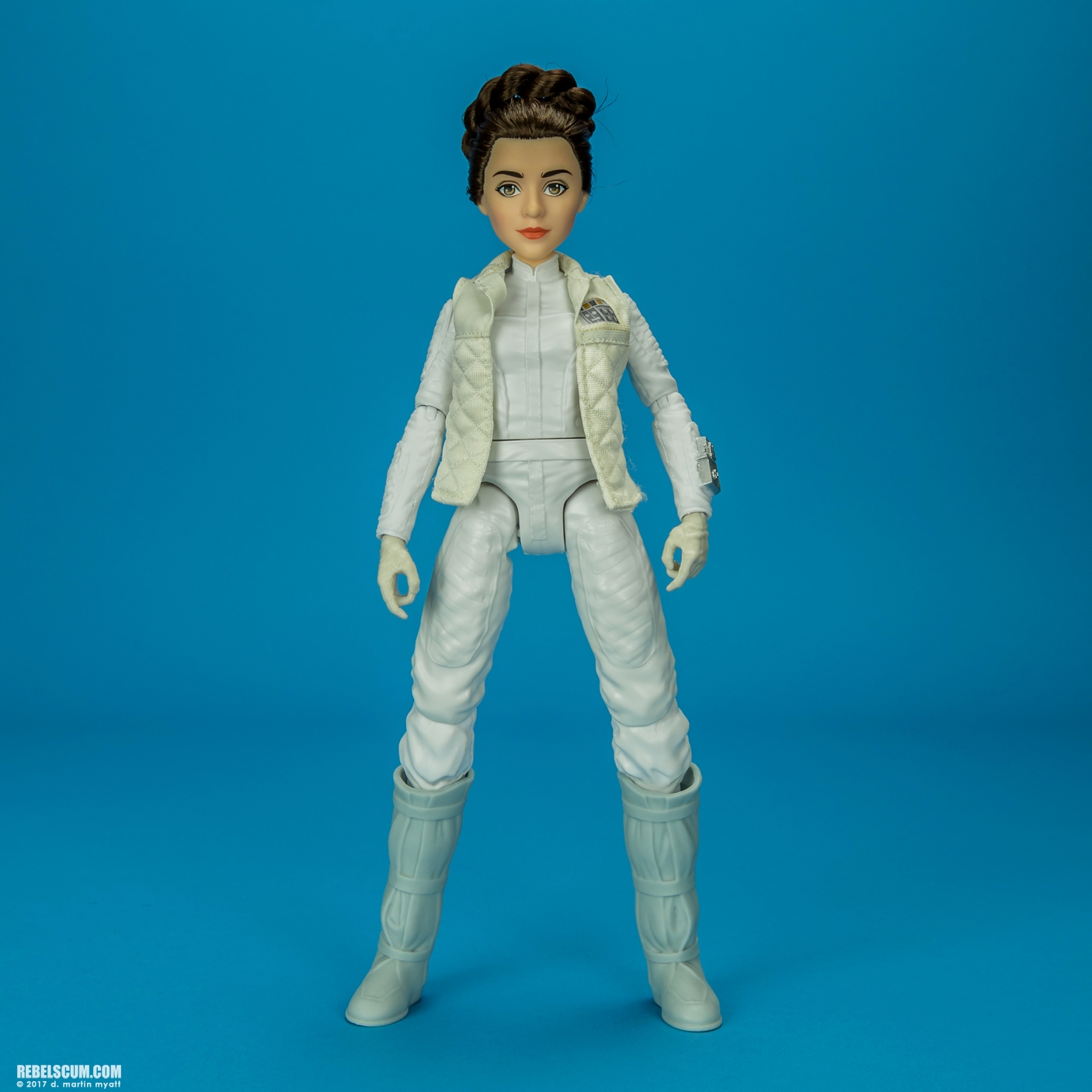 Forces-Of-Destiny-Princess-Leia-Organa-R2-D2-001.jpg