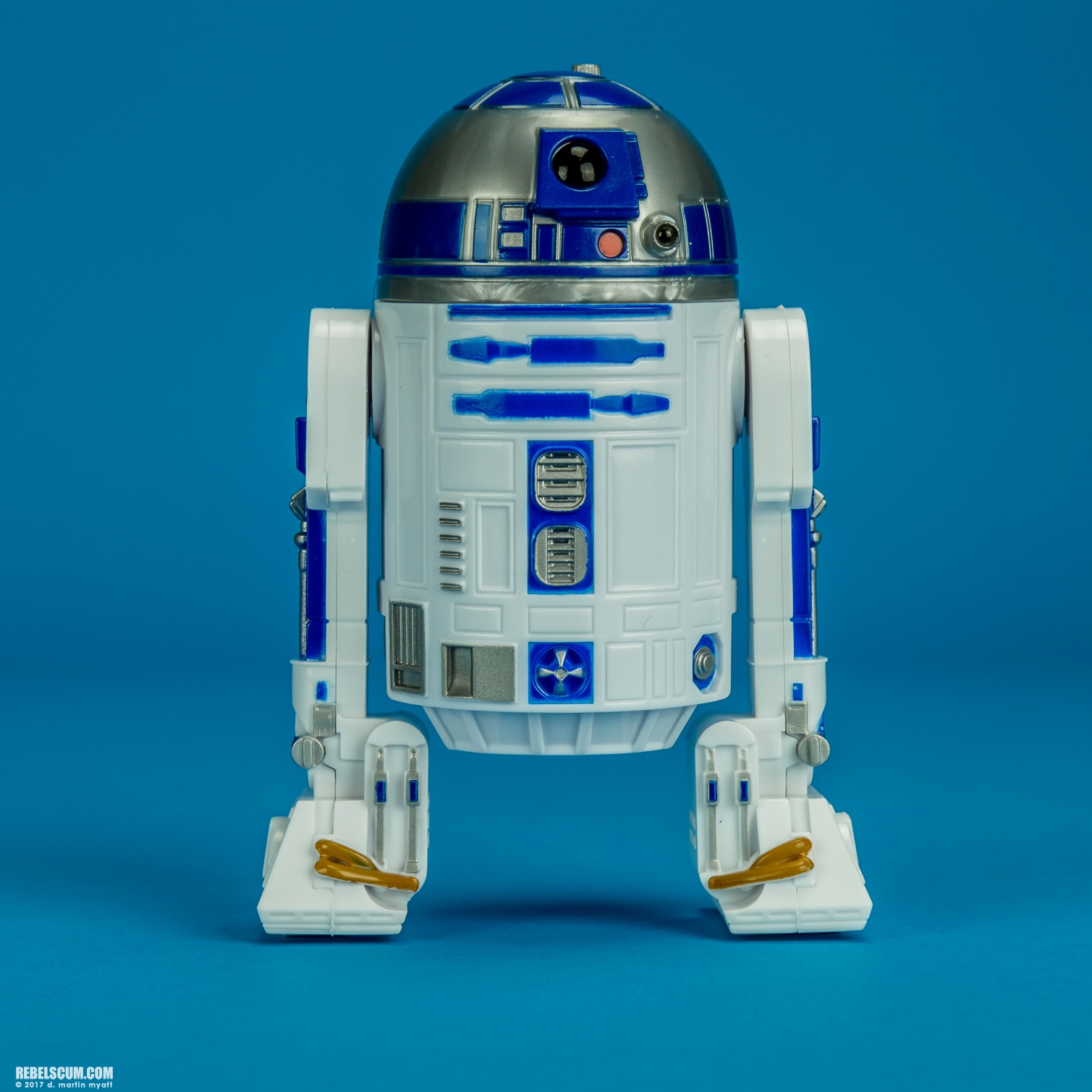 Forces-Of-Destiny-Princess-Leia-Organa-R2-D2-005.jpg