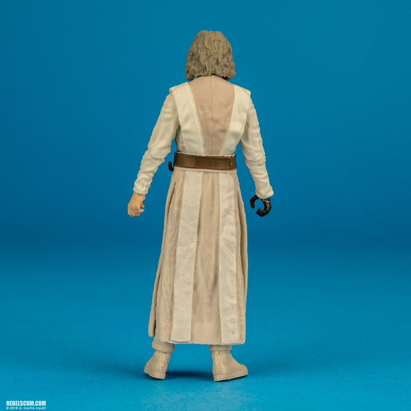 Luke-Skywalker-Jedi-Master-Star-Wars-The-Black-Series-008.jpg