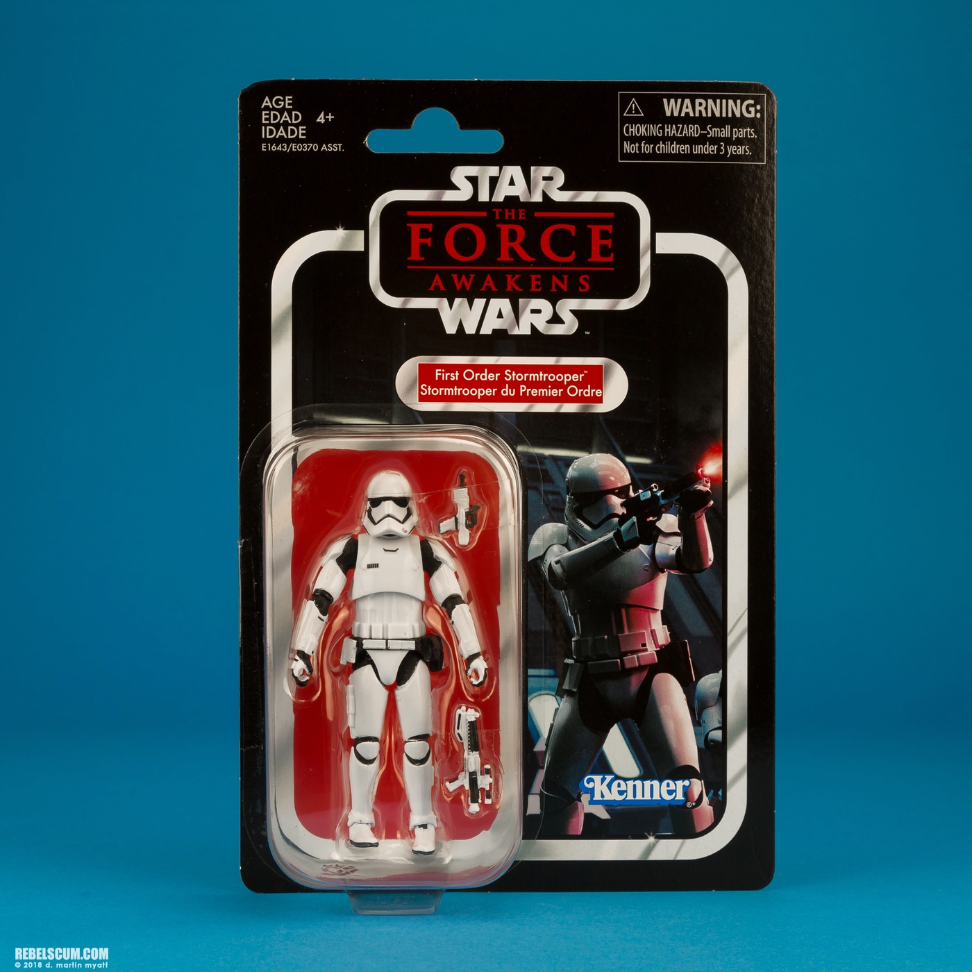 VC118-First-Order-Stormtrooper-The-Vintage-Collection-016.jpg