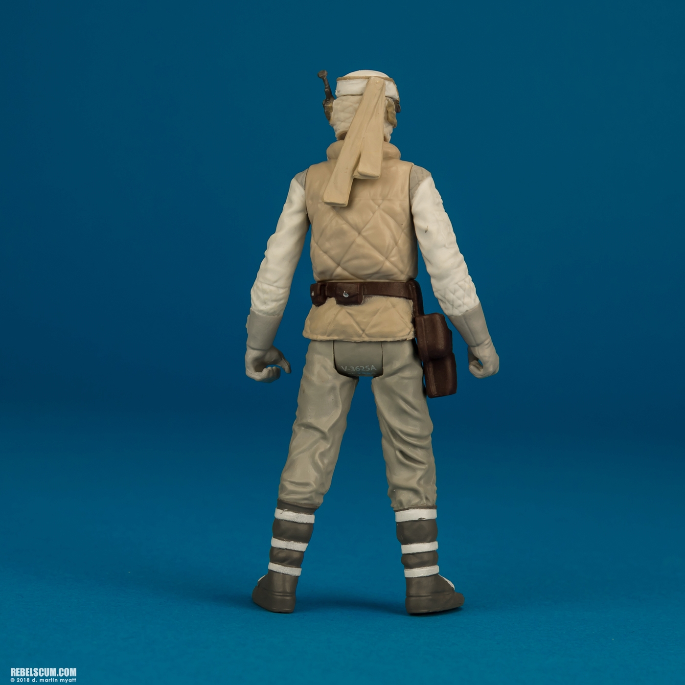 Wampa-Luke-Skywalker-Hoth-Star-Wars-Universe-Hasbro-004.jpg